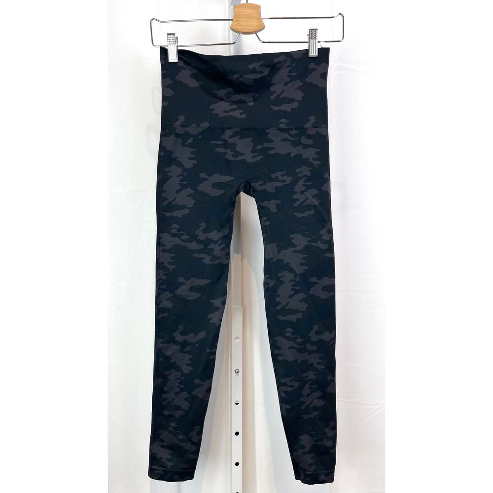 SPANX Size L Look At Me Now Leggings Stretch FL3515 Camo Camouflage Pull On Gray